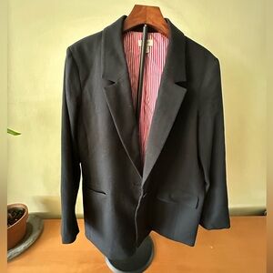 Elegant Black Women's Blazer